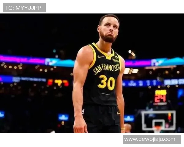 库里谈对手防守策略：要不断变化保持攻击性